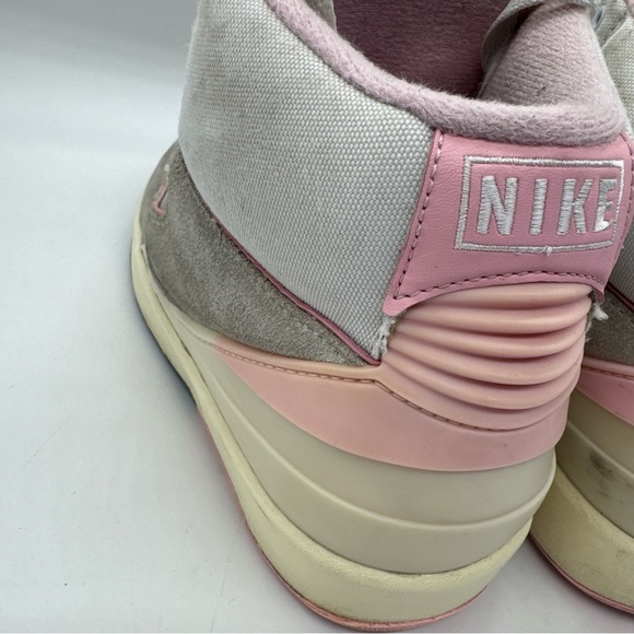 Jordan Sneakers in Gray and Pink - Picture 5 of 12